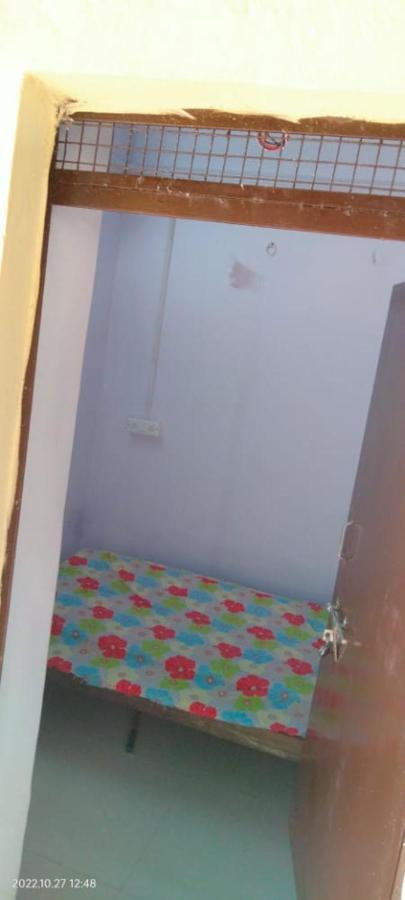 Shri Swami Sheetal Das Akhada B1-88 Assi , Near Pushkar Talab,Varanasi, Ashram Dharmshala Hotell Exteriör bild